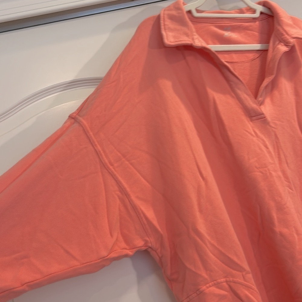 Aerie Happy Henley Everyday Oversized V Neck Collared Crew Neck Coral - Picture 4 of 7